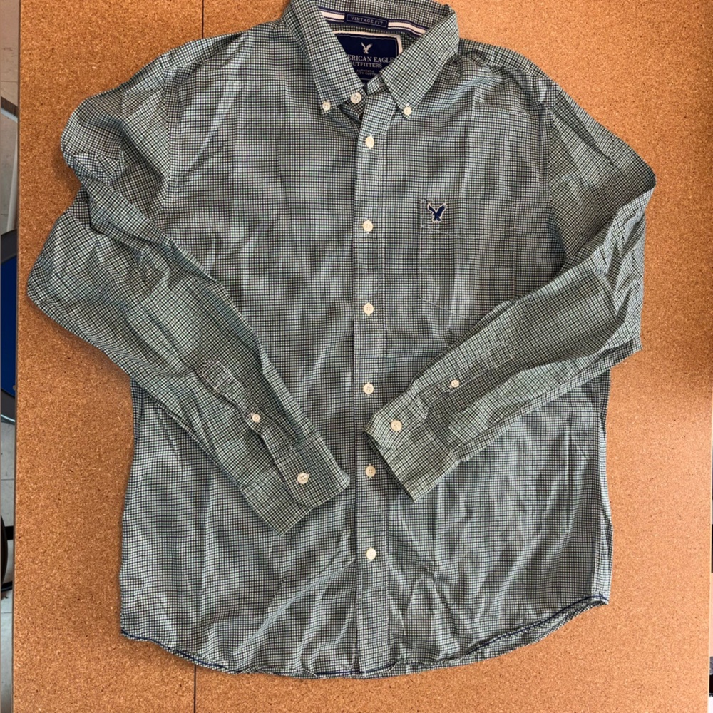 American Eagle Outfitters Green Plaid Button Down Shirt